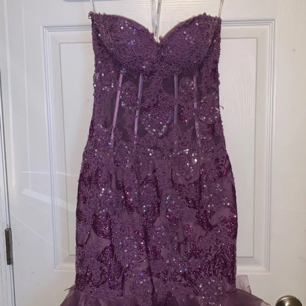 Prom Dress - Picture 2 of 7